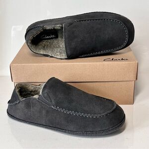 Clarks Men's Suede Faux Fur Convertible Slippers